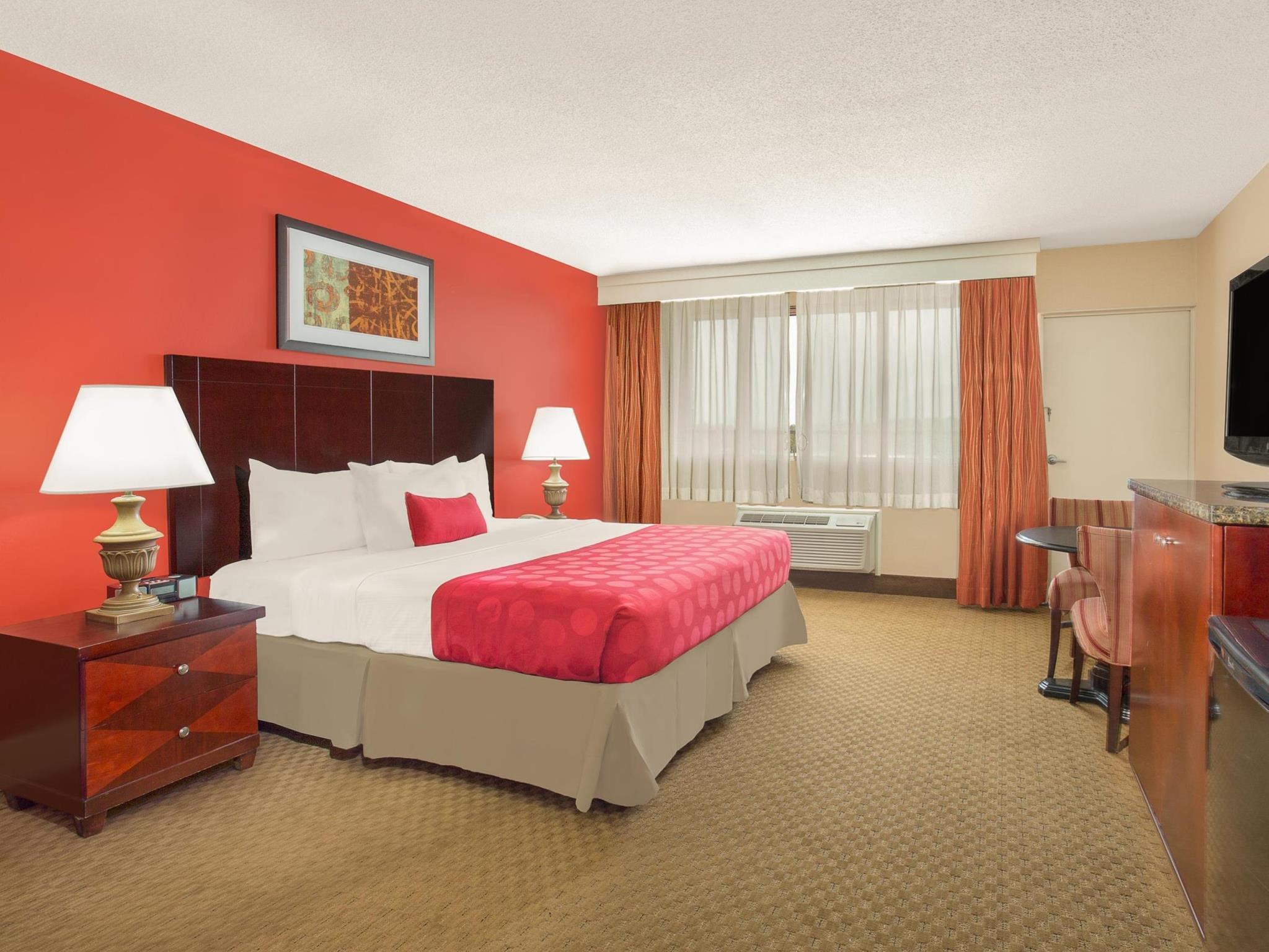 Ramada Plaza By Wyndham Fayetteville Fort Bragg Area Eksteriør bilde